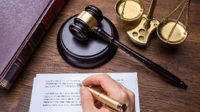 Dispute Clauses After J.P. Thomson: Court or Arbitrator?