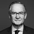 Ian Binnie , C.C., K.C.